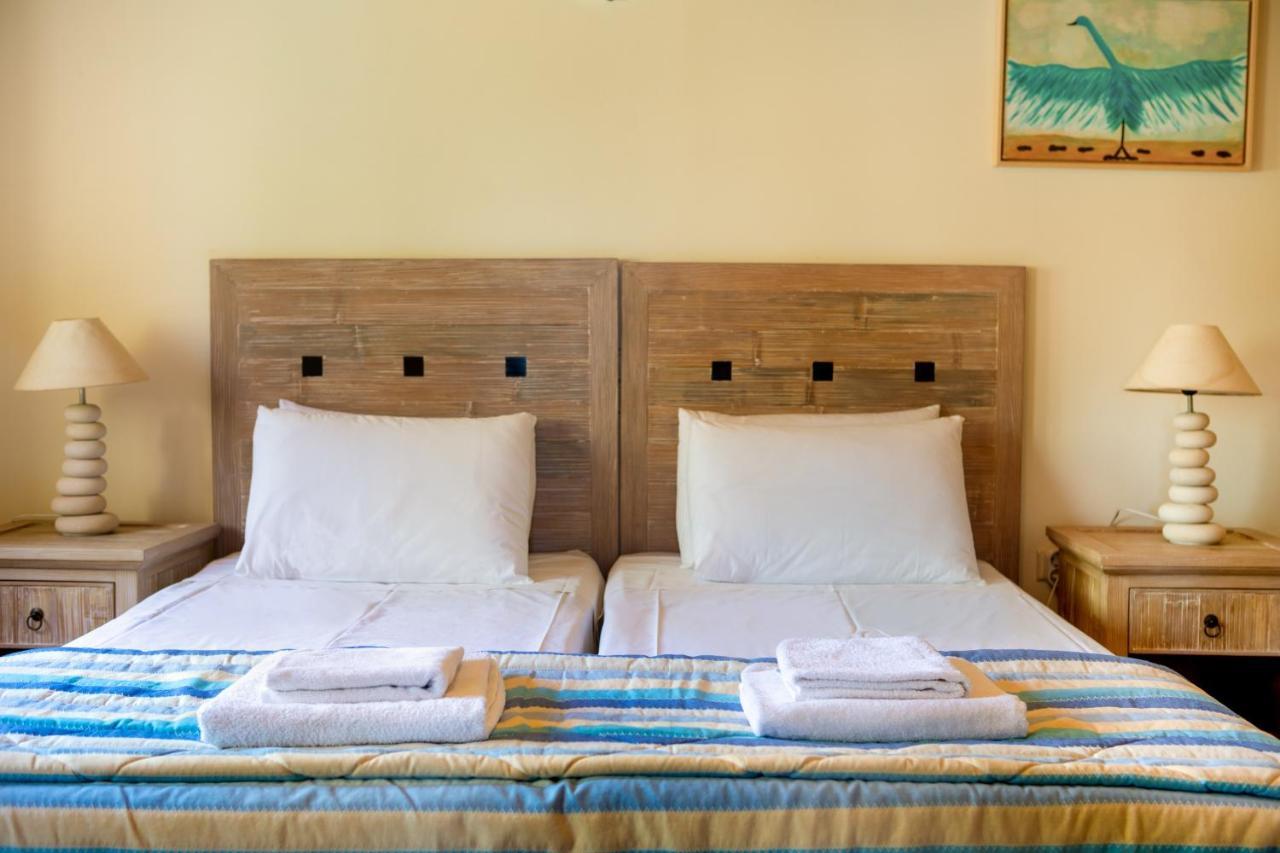 Villa Erontas - Private Heated Jacuzzi Makhairoi Ngoại thất bức ảnh